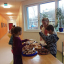 SteinMalEins_Hilfsaktion für Kinder in Afrika_Kuchenverkauf